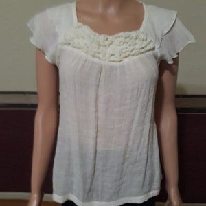 NEW Cocomo Ivory Short Sleeve Feminine Ladies Top Size SP NWOT